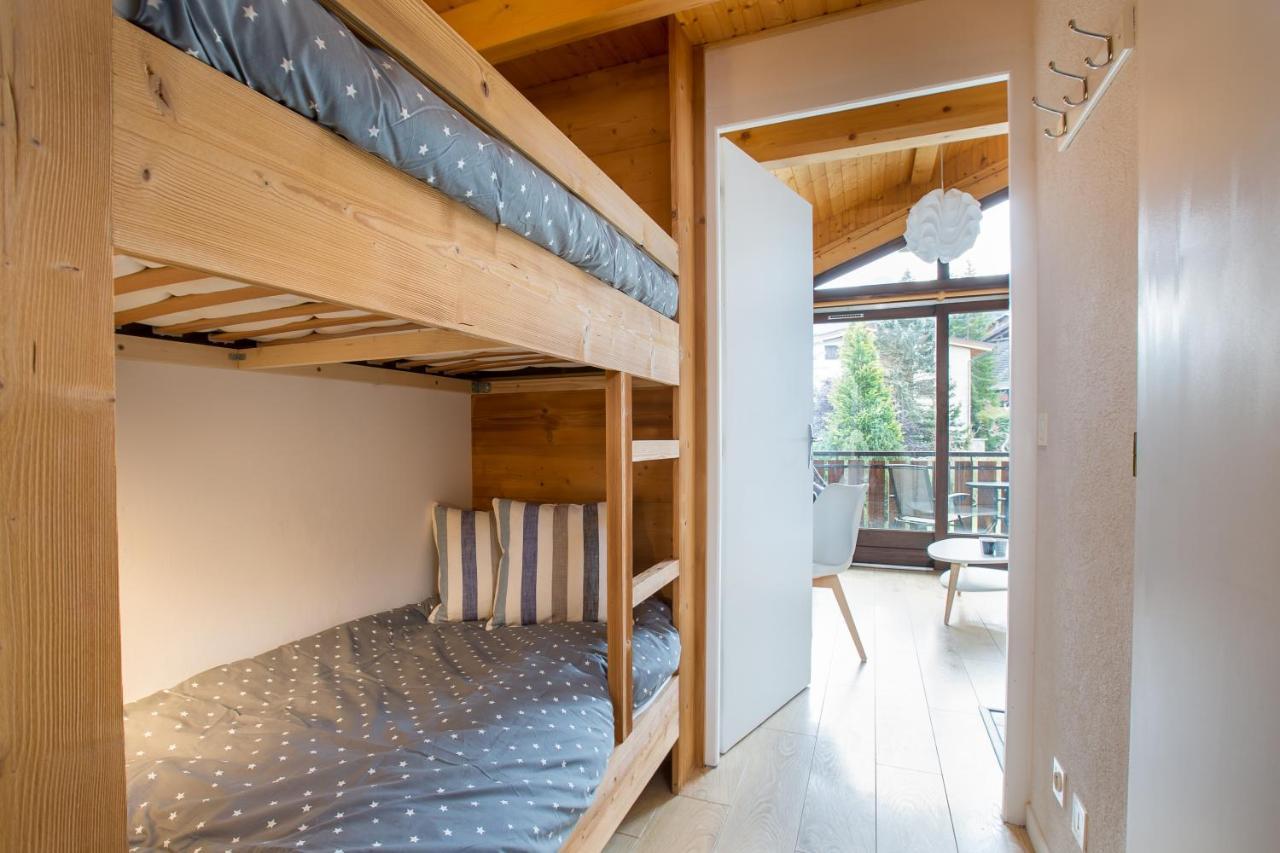 Stunning Renovated With Mezzanine Apartment *